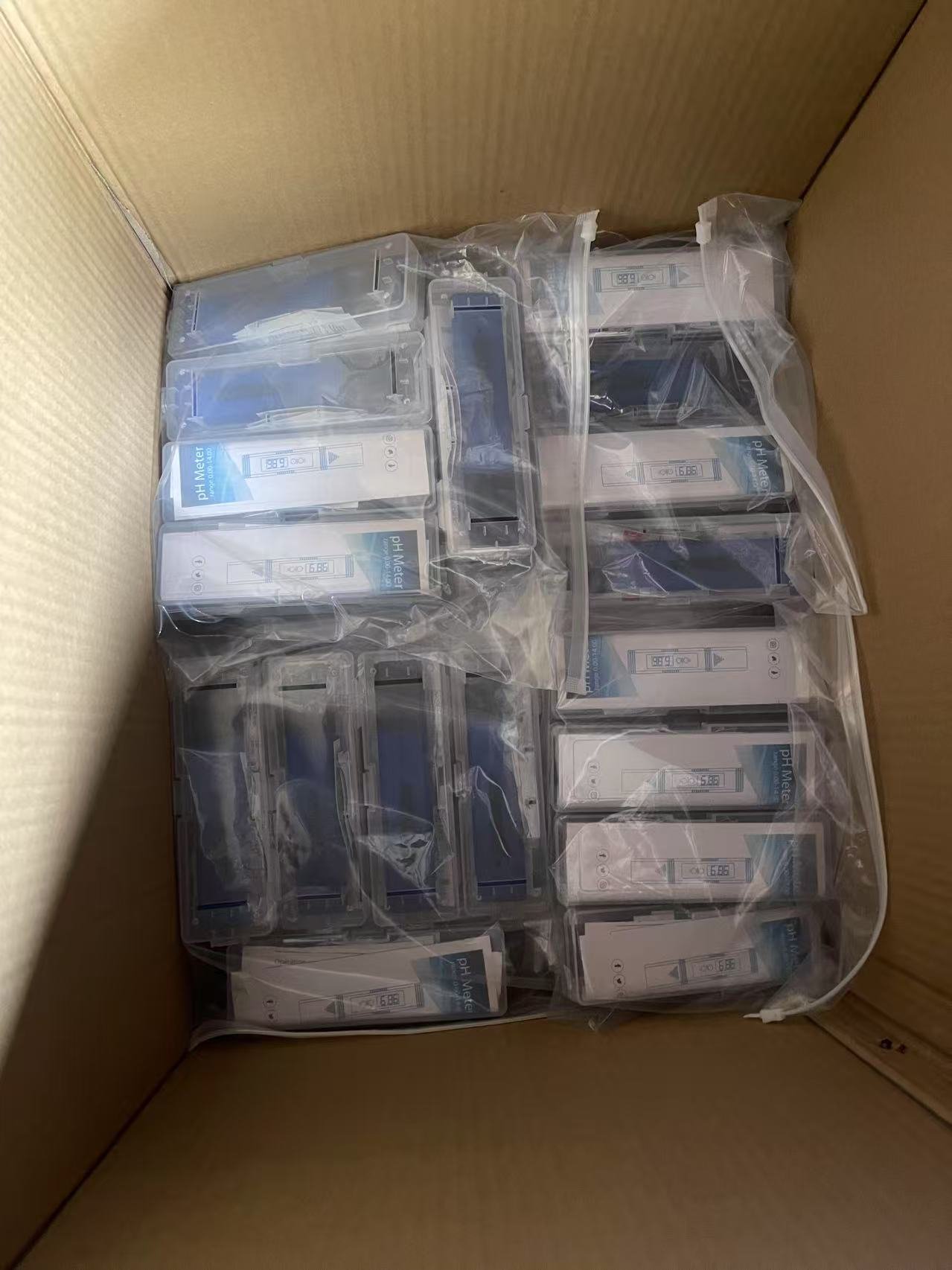 Bulk TDS meters packed