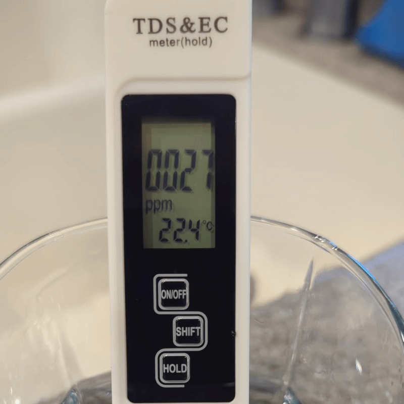 TDS EC meter showing value