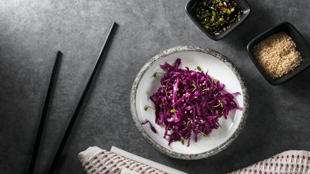 Red cabbage microgreens salad vitamin C anthocyanins superfood.